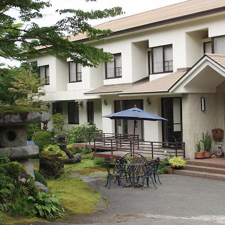 Teiensaryo Yamanakako Hotel Luaran gambar